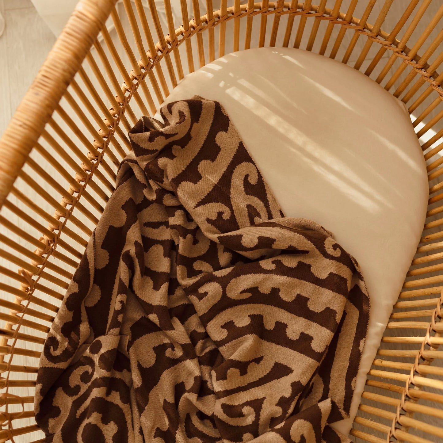 Ptau - Pēpi Knitted Blanket