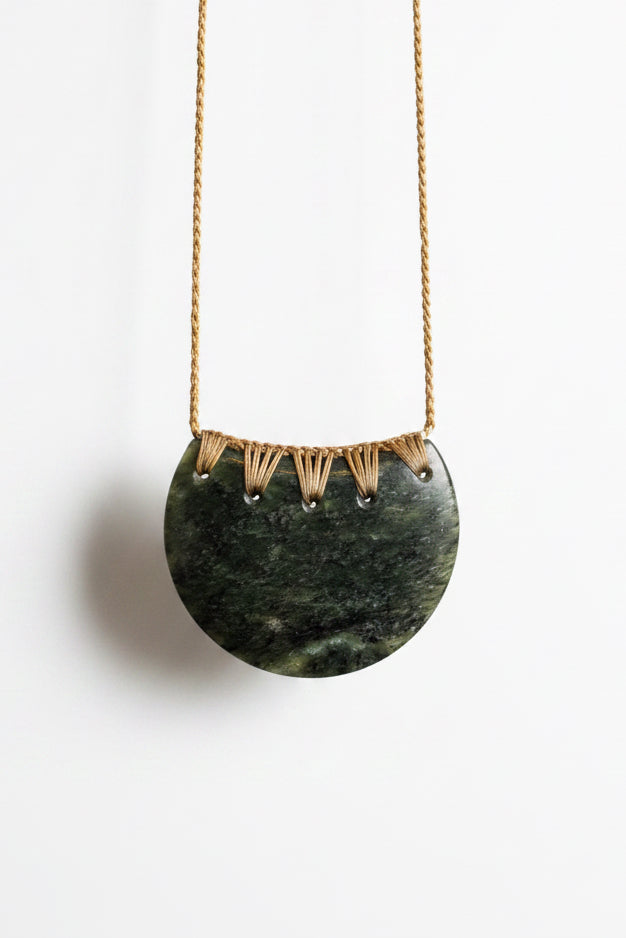Pounamu Kōuma - Breast Plate