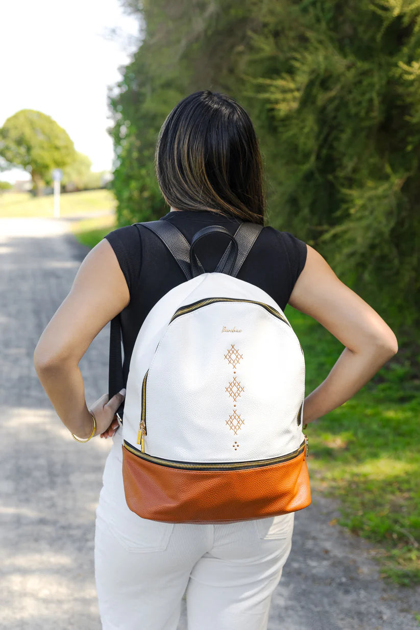 Puawai Backpack - Whenua Brown