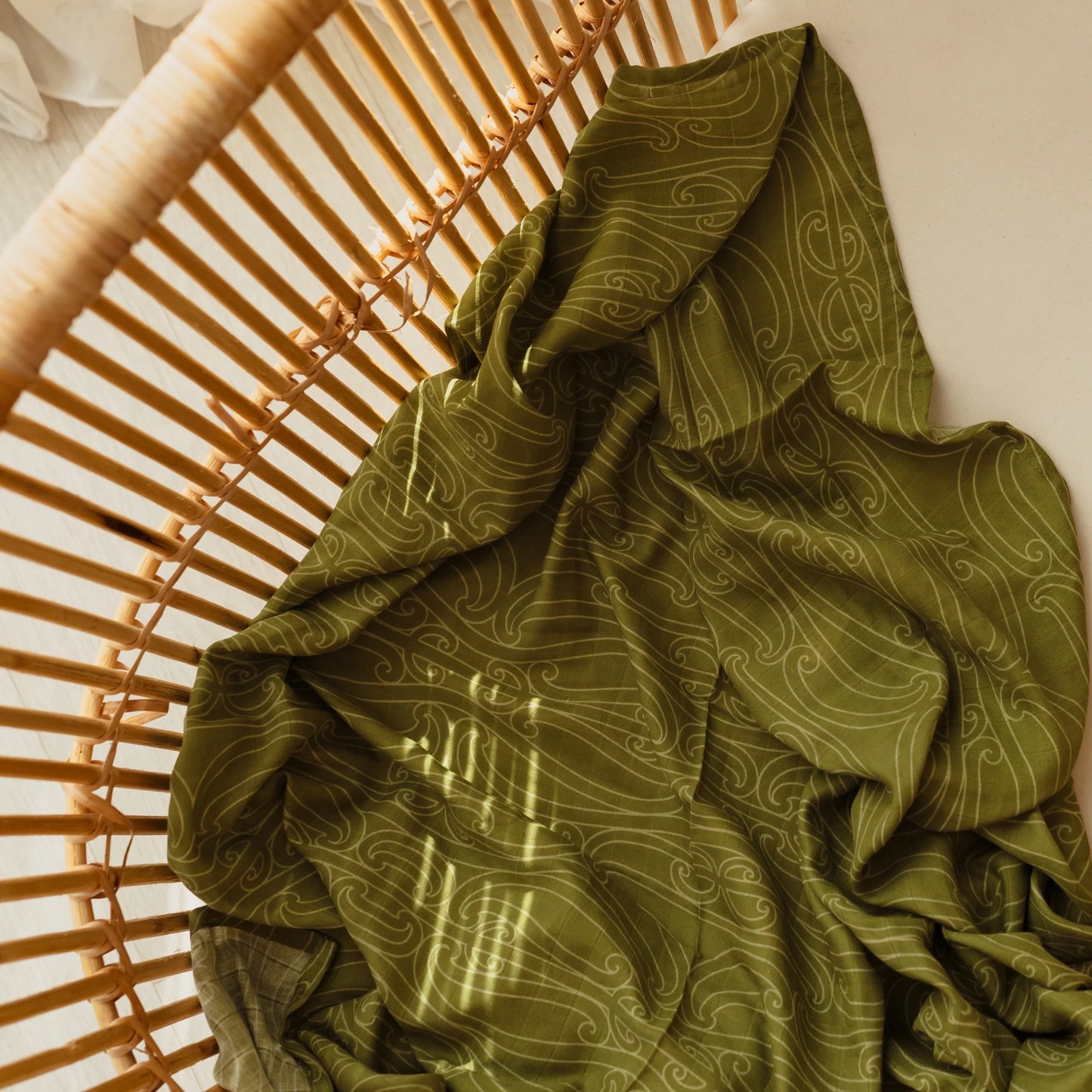 Manaaki - Muslin Wrap (Ngahere)