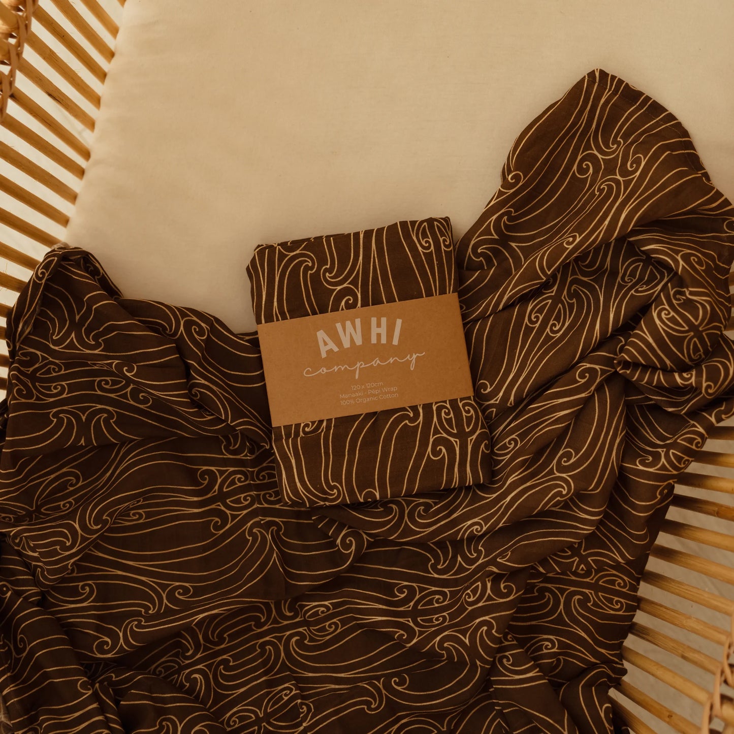 Manaaki - Muslin wrap (Parauri)