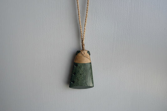 Toki Pounamu - Small Notched