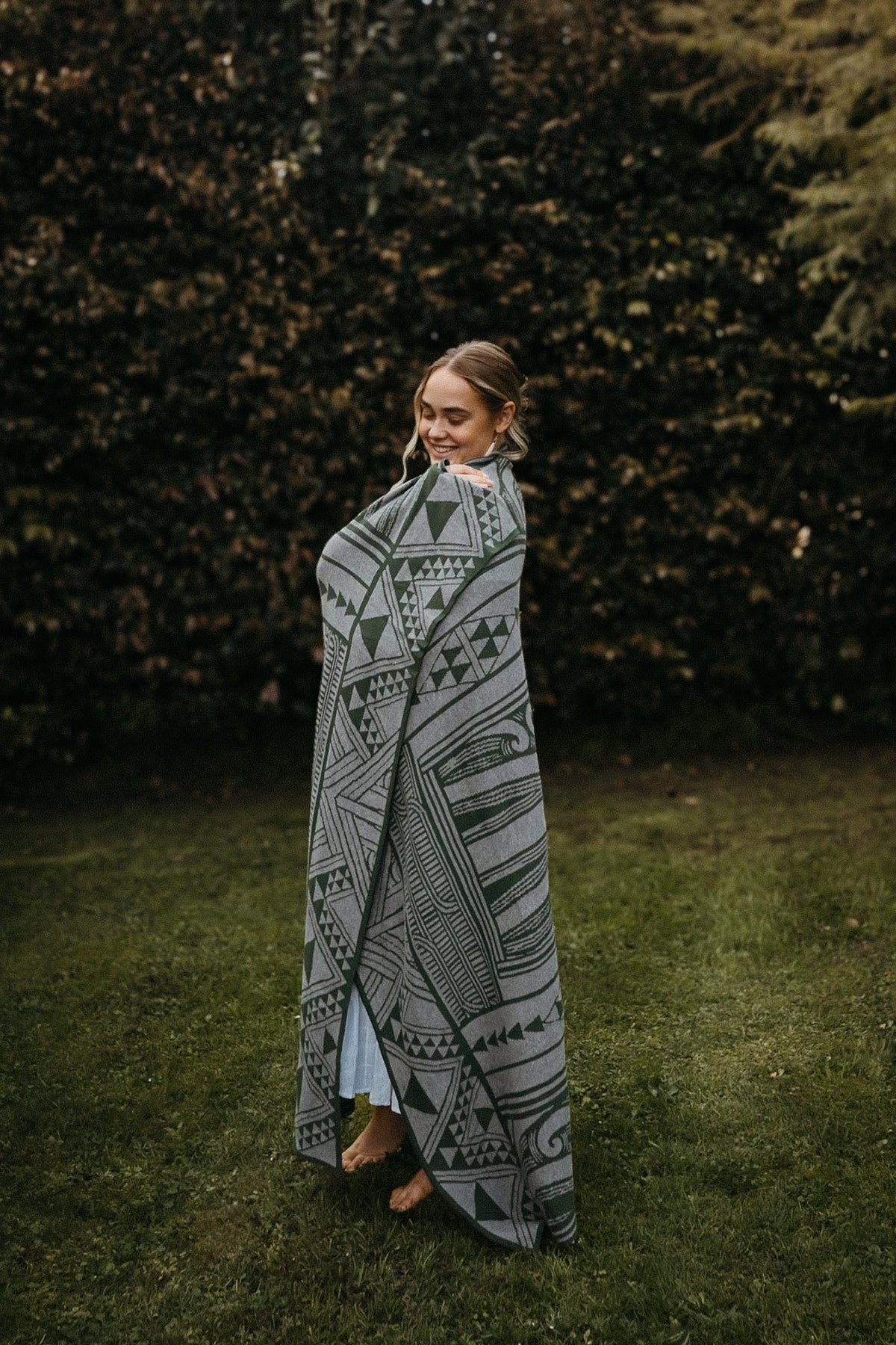 Kōtahi Throw - Green & Grey