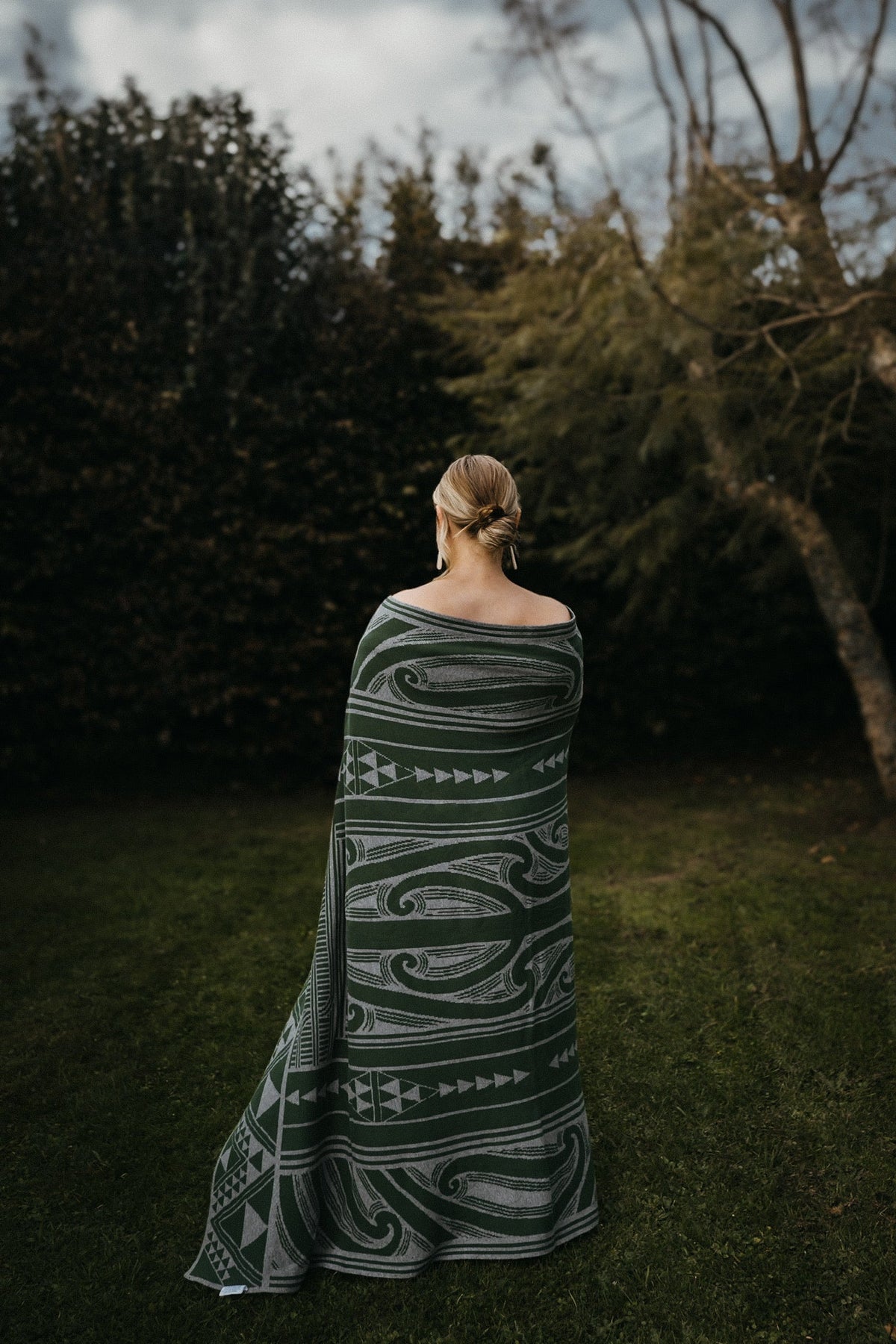 Kōtahi Throw - Green & Grey