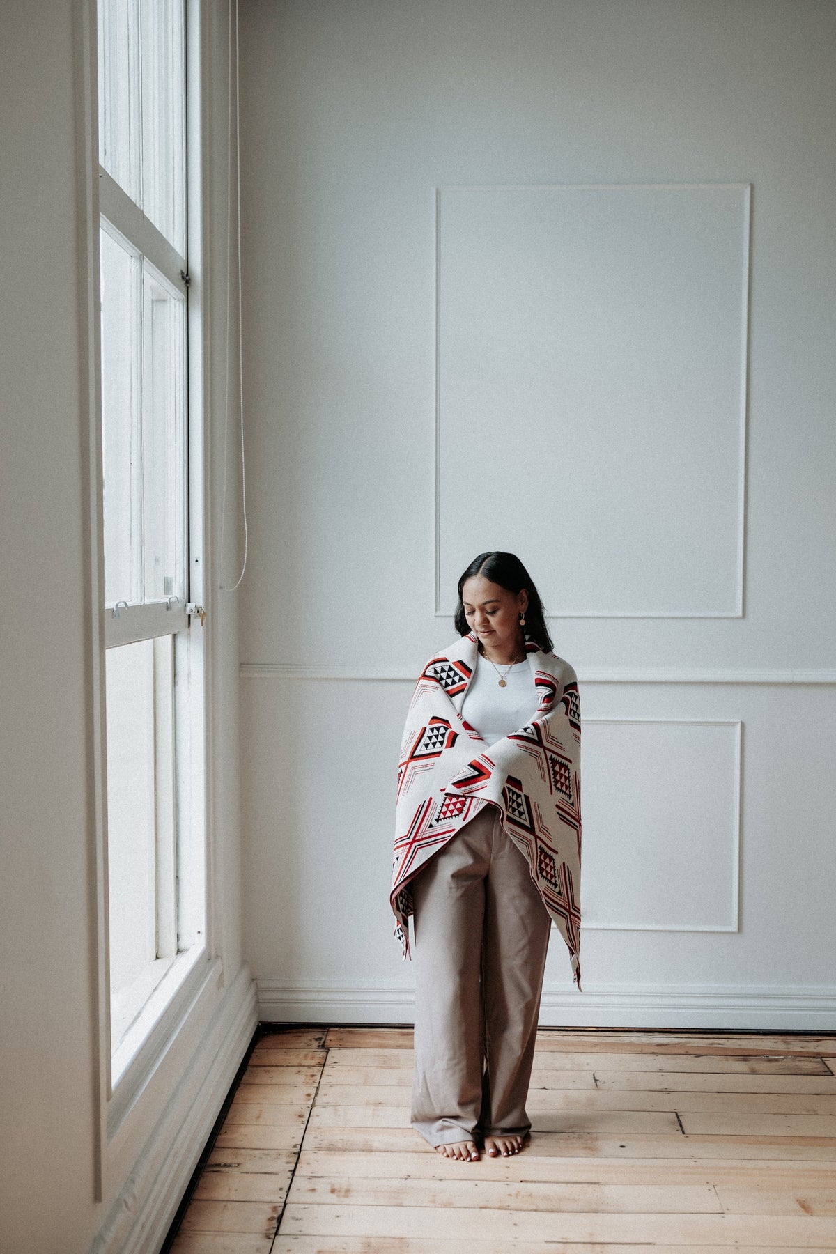 Niho Throw Blanket - Red