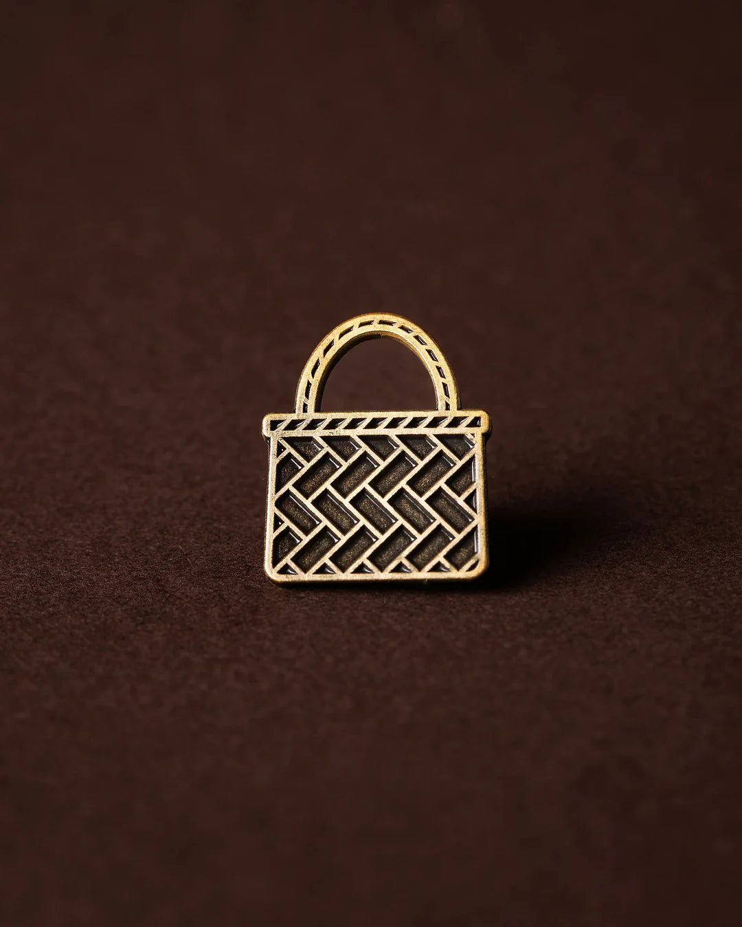 Kete Antique Gold Pin