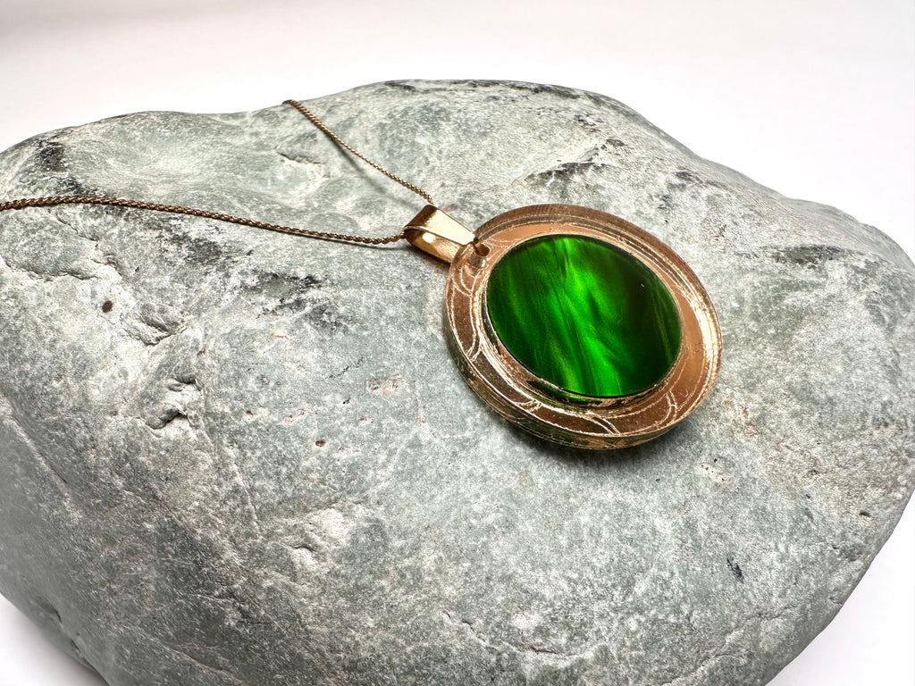 Roto Pendant