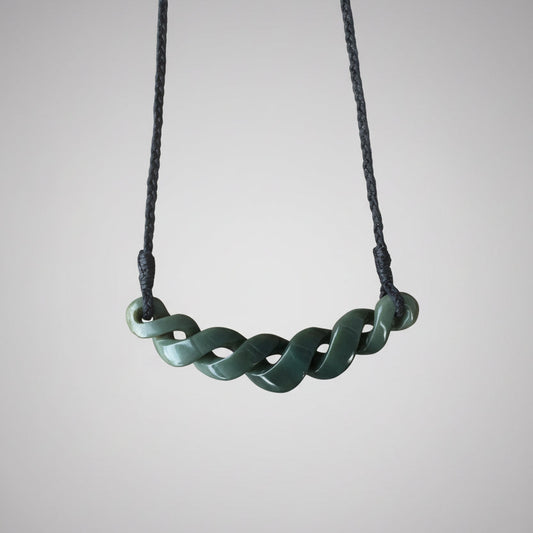 Pounamu Pikorua - Horizontal